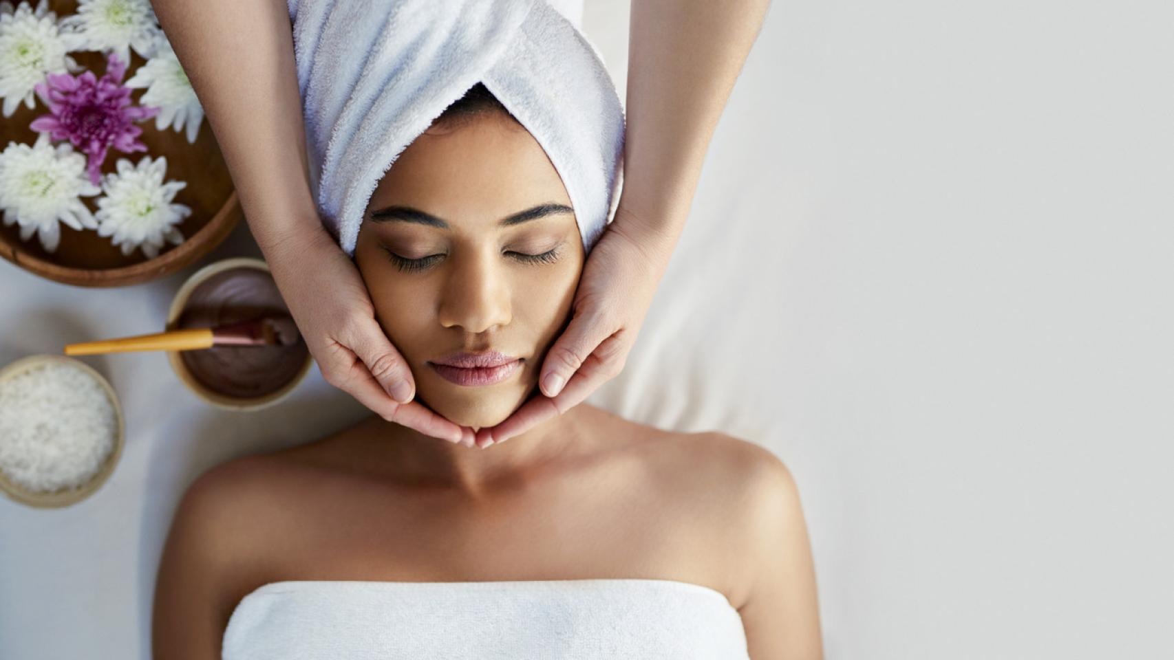 ¡Transforma tu piel! Descubre los beneficios de la limpieza facial profunda