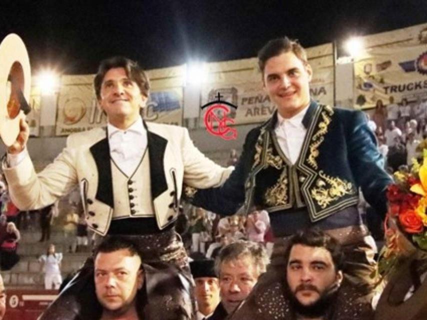 Diego Ventura y Sergio Pérez salieron en hombros en la segunda del abono
