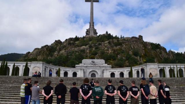Asistentes a los encuentros en el Valle de los Caídos.