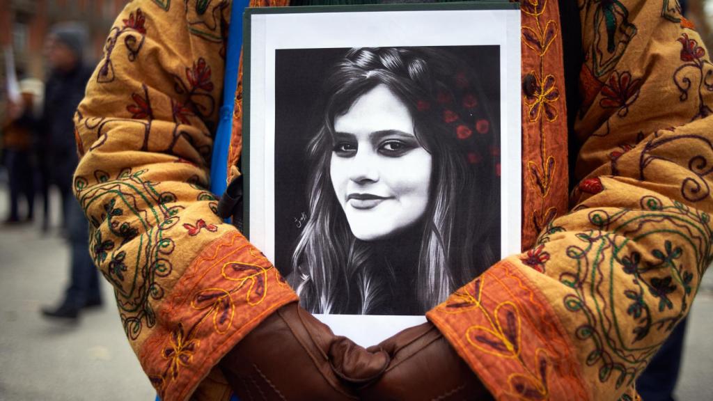 Mahsa Amini.