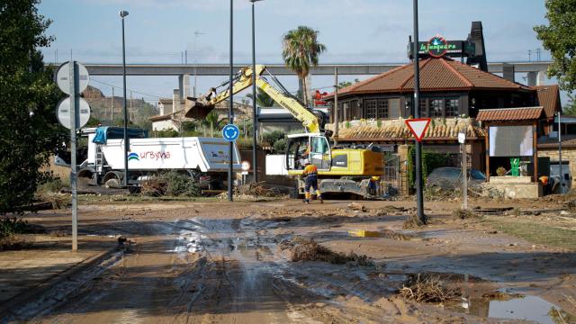 Las consecuencias que la tormenta torrencial del pasado jueves ha dejado en Zaragoza.