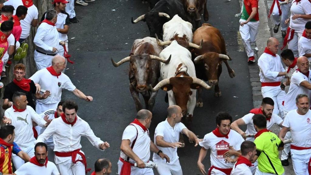 Imagen del tercer encierro de los Sanfermines 2023.