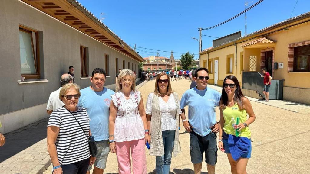 Elvira Velasco y Belén Sánchez visitan Fuentesaúco