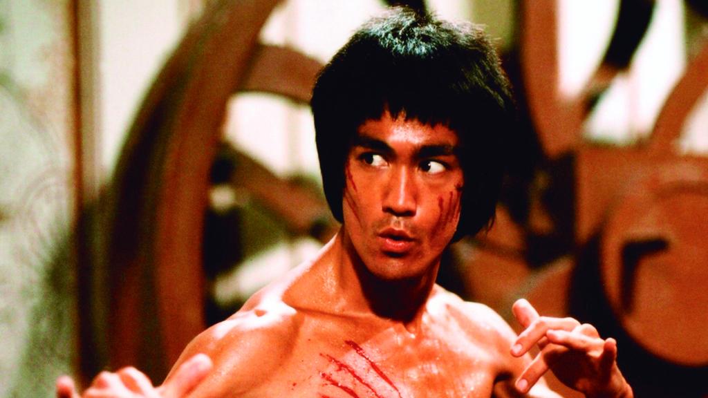 Bruce Lee en un momento de 'Operación dragón'