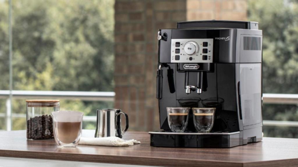 Esta cafetera automática De'Longhi ¡ahora tiene un descuentazo de más de 300 euros!