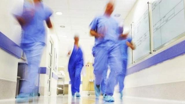 Imagen promocional de UGT en defensa de la sanidad pública.