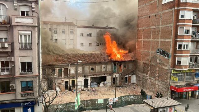 El incendio de Albufera 12 ubicado en Vallecas