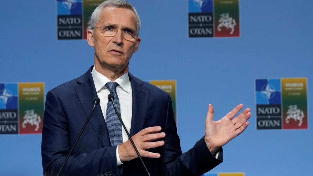 El secretario general de la OTAN, Jens Stoltenberg, durante la rueda de prensa de este lunes en Vilna