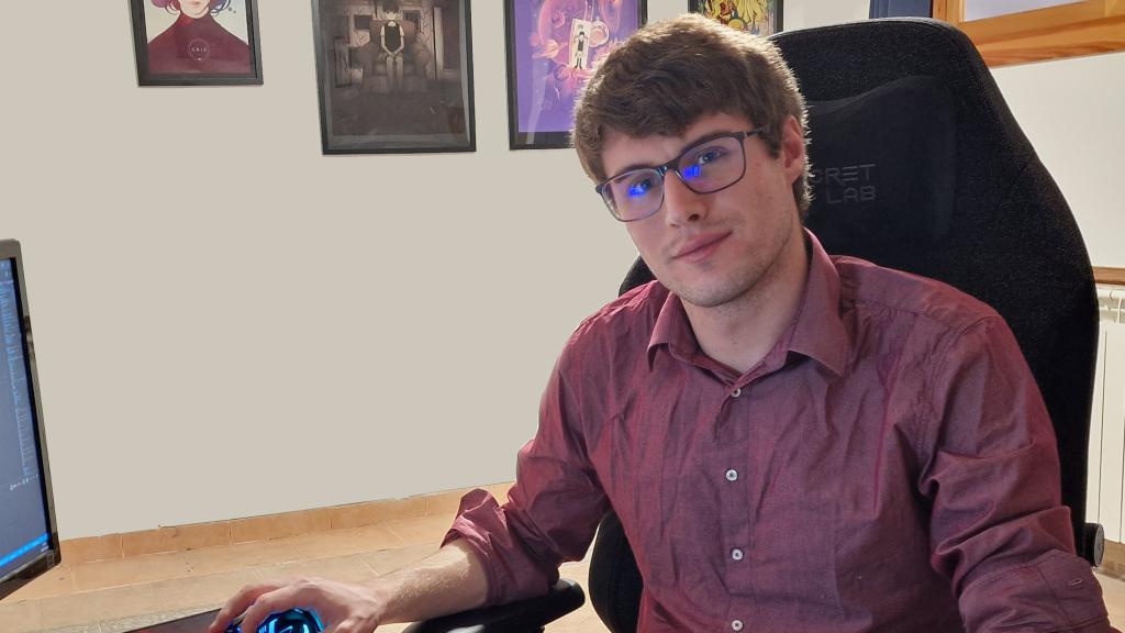 Daniel Otero, el estudiante de la U-tad que ha sacado ocho matrículas de 12 asignaturas mientras trabaja.
