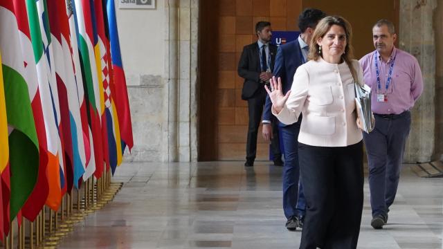 La ministra de Transición Ecológica y vicepresidenta tercera del Gobierno, Teresa Ribera, a su llegada a la reunión del Consejo de la UE en Valladolid, este miércoles.