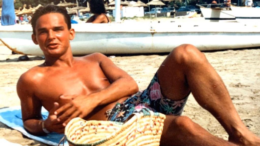 'El Francés' en una playa de Benicasim en 1987.