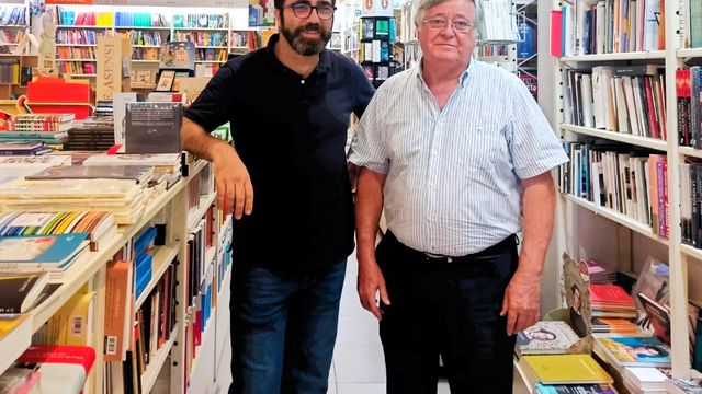 David Reche y Paco Trigueros, en la librería Ali i Truc esta semana.