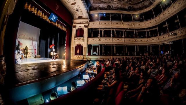 Una de las representaciones de LittleOpera en el Teatro Principal de Zamora