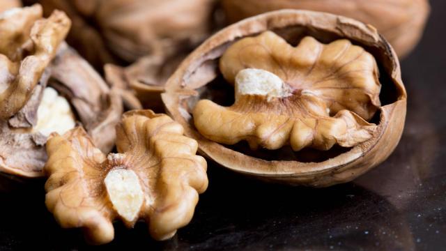 Las nueces son uno de los alimentos que más cuidan la salud cardiovascular.