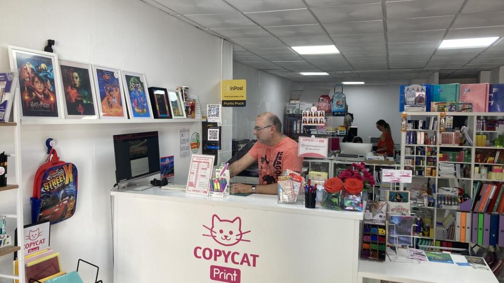 Javier Ramos, propietario de Copycat Print, en Ciudad Jardín