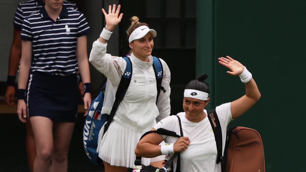 Vondrousova y Jabeur, antes de la final femenina de Wimbledon