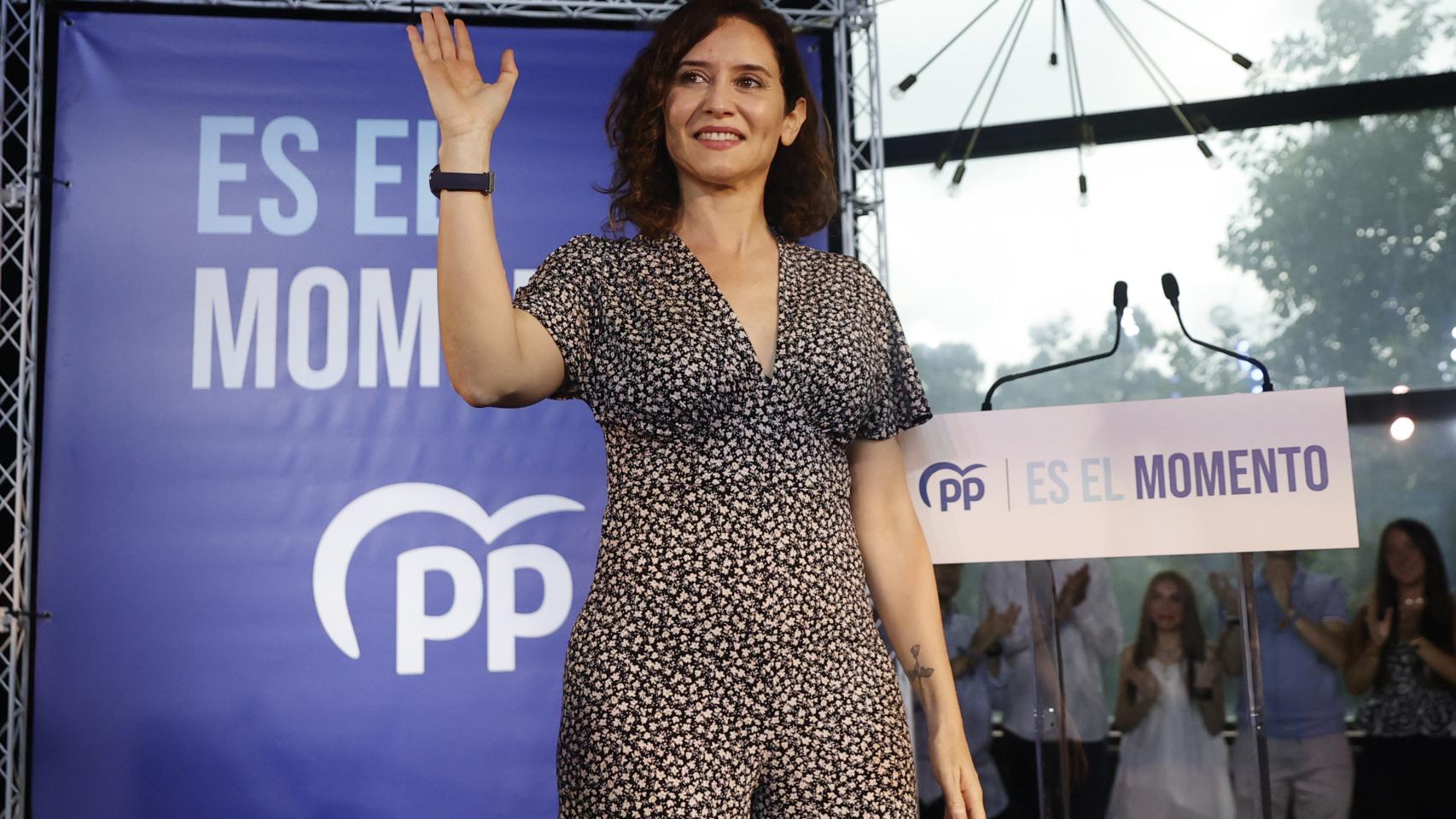 La presidenta de la Comunidad de Madrid, Isabel Díaz Ayuso en un mitin en Valencia.
