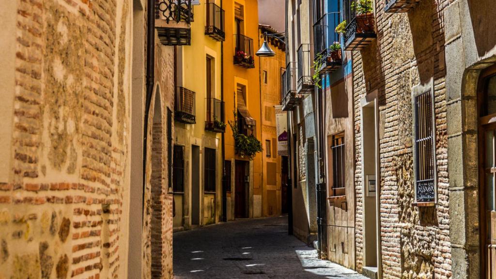 La ciudad española que enamoró a la UNESCO por su casco histórico: ¿adivinas cuál?