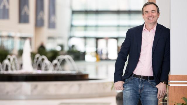 Mike Capone, CEO mundial de Qlik.