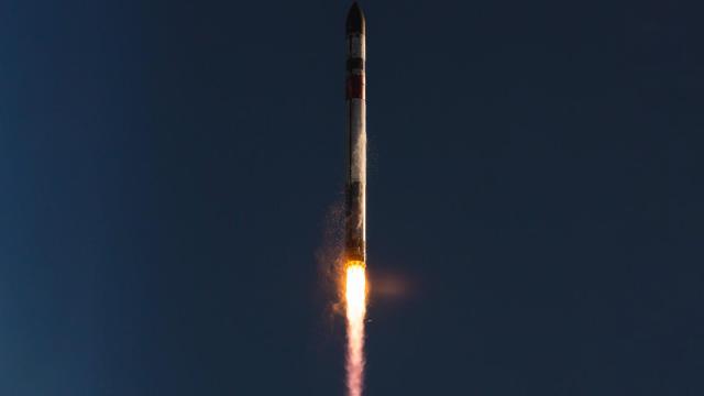 Cohete Electron en pleno vuelo.