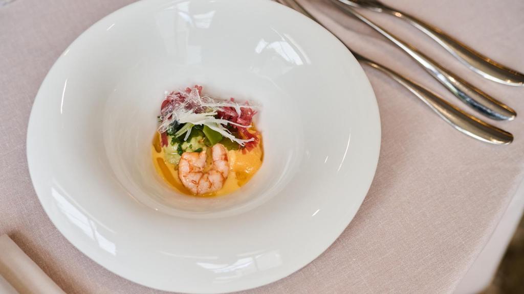 Uno de los platos del restaurante l'Esguard del hotel Alàbriga.