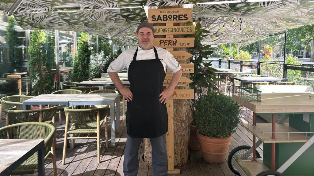 El chef ejecutivo del Gastrobar Sabores