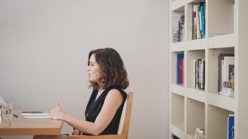 Isabel Díaz Ayuso, presidenta de la Comunidad de Madrid, atiende a EL ESPAÑOL el miércoles, 19 de julio.