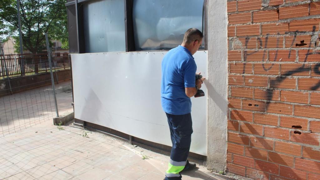 Vivienda tapiada en Torrijos (Toledo) tras haber sido okupada.