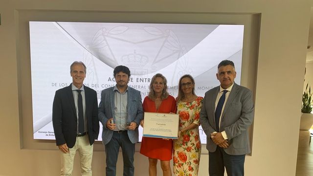 Mª Ángeles Martín Octavio durante la entrega del reconocimiento.