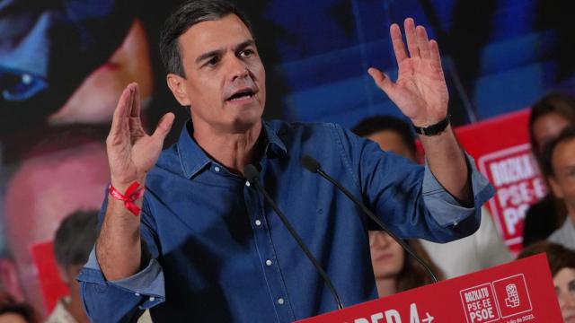 Pedro Sánchez, presidente del Gobierno, en un mitin en San Sebastián.