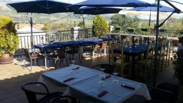 Cierra El Refugio de Oria, la terraza con vistas a la Sierra que acababa de ganar un Solete Repsol