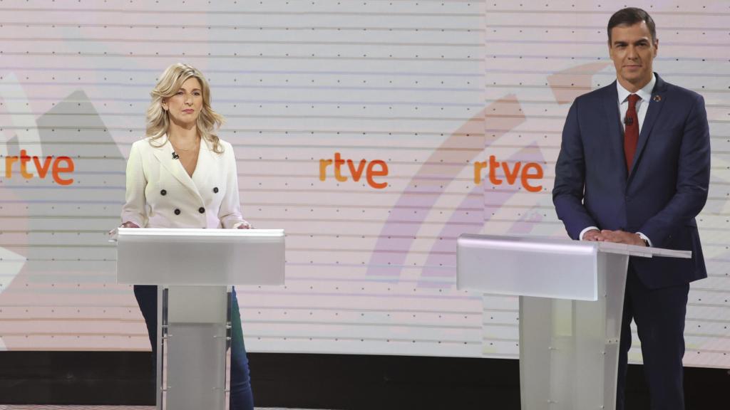 Los candidatos Santiago Abascal, Yolanda Díaz y Pedro Sánchez, en el debate de RTVE del miércoles.