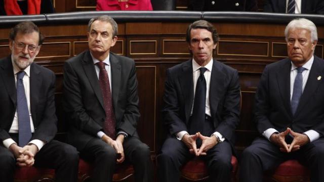 De izquierda a derecha, los expresidentes Mariano Rajoy, José Luis Rodríguez Zapatero, José María Aznar y Felipe González.