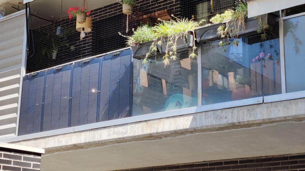 Las placas solares de EcoFlow instaladas en mi terraza