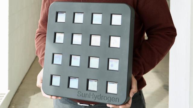 Diseño actual del panel solar SunHydrogen.