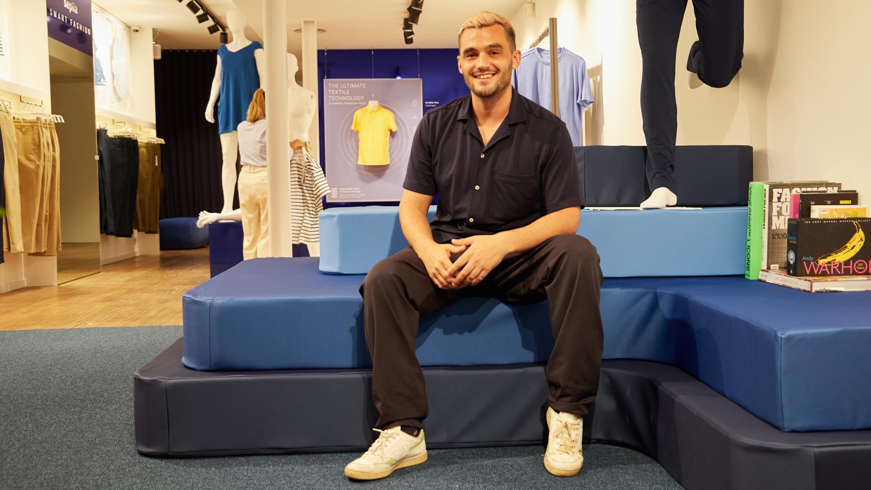 Federico Sainz de Robles, CEO de Sepiia, posa en la tienda de Barcelona.