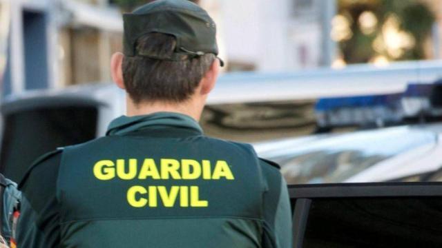 Guardia Civil trabajando.