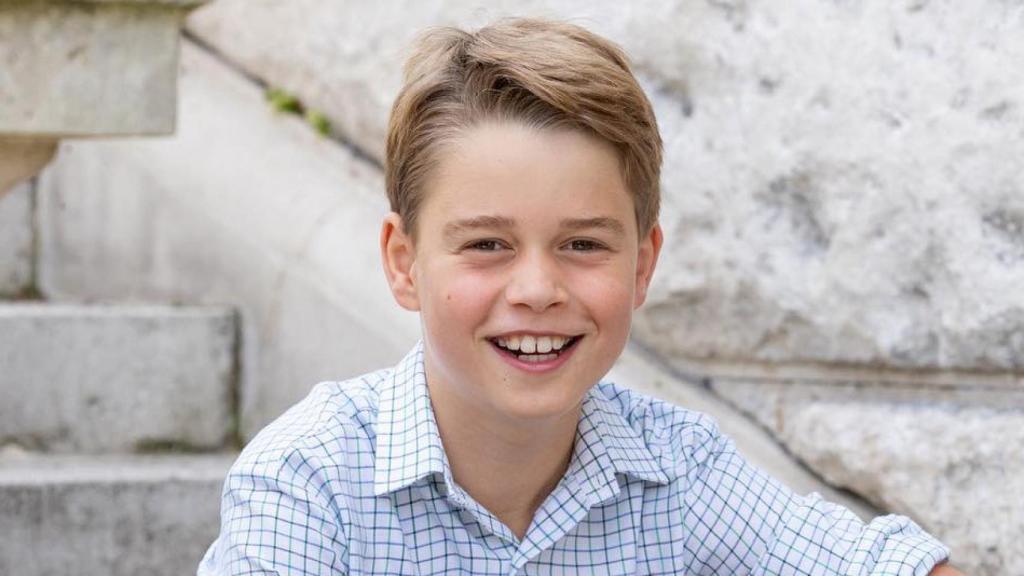 La imagen difundida por los príncipes de Gales por el décimo cumpleaños del príncipe George.