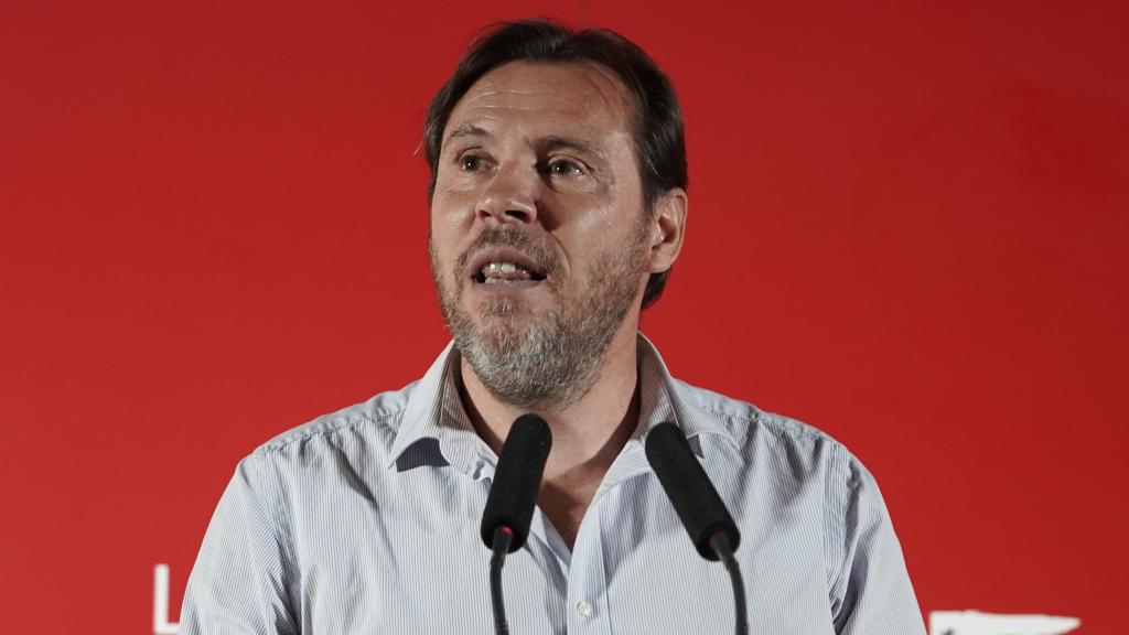 El ministro de Transportes, Óscar Puente, durante un acto organizado por el PSOE.