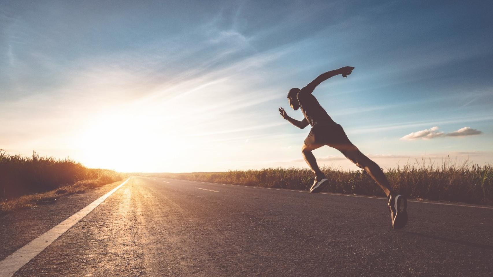 Estas zapatillas Nike futuristas para hombre están de oferta ¡con un descuentazo del 55%!