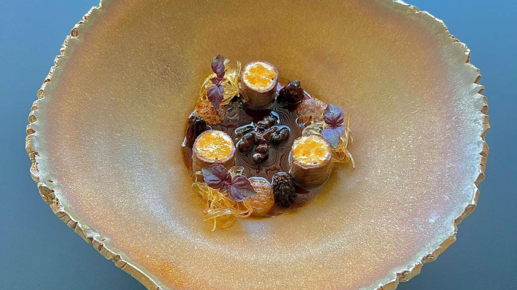 Receta finalista del cocinero Antoni Serrano: canelones de pato, foie y setas.