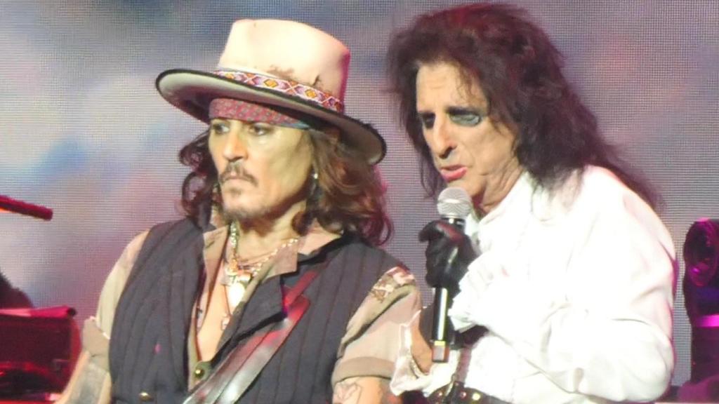 Johnny Depp y Alice Cooper.