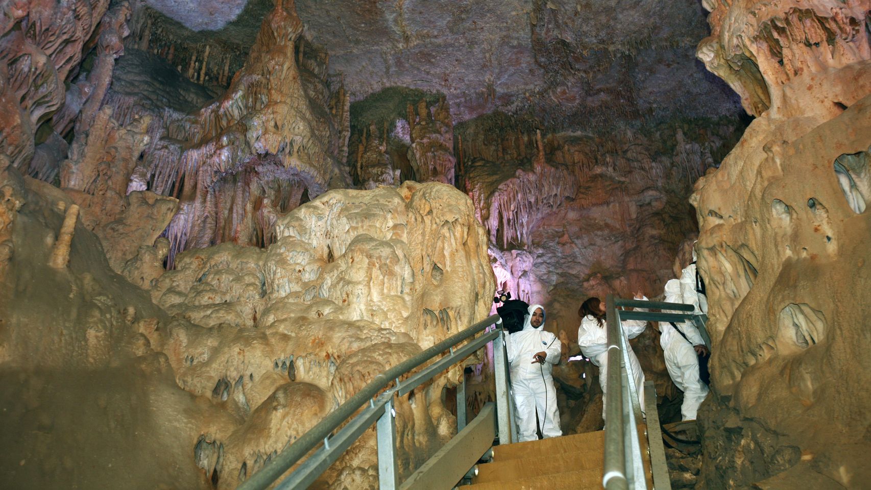 La Cueva de Los Franceses