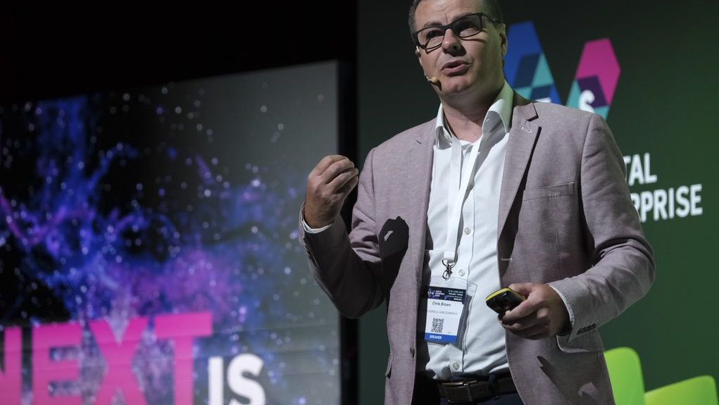 Chris Brown, COO de Intelygenz, durante su participación en DES 2023.