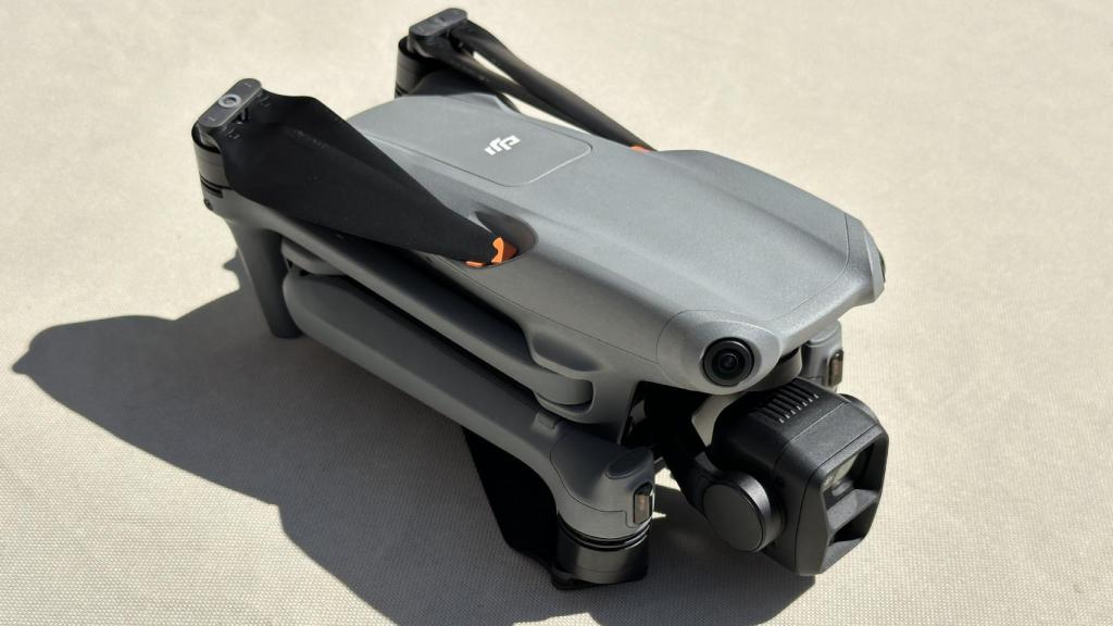 DJI Air 3 plegado