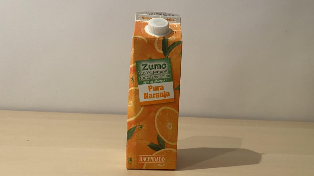 Zumo de naranja de Mercadona.