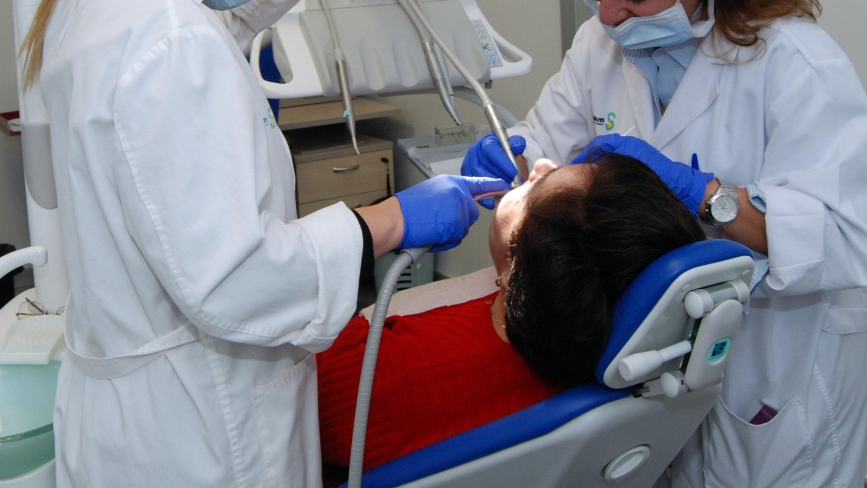 Odontología (foto de archivo).