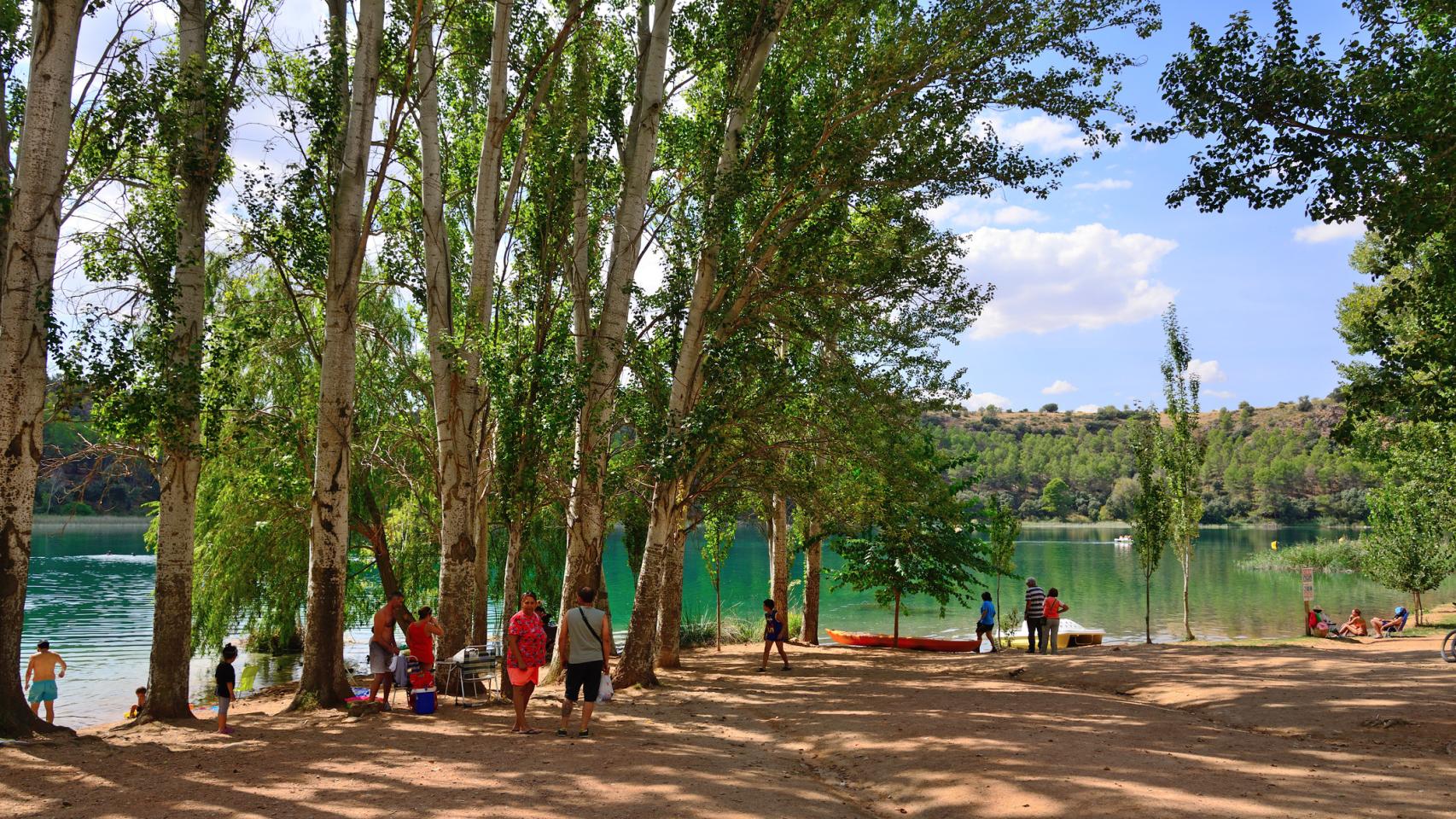 Las mejores piscinas naturales de España: 10 enclaves idílicos para bañarnos cuando no hay playa cerca