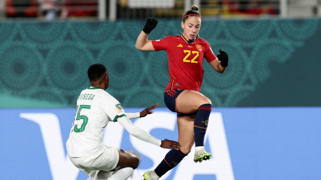Athenea del Castillo, durante el partido contra Zambia