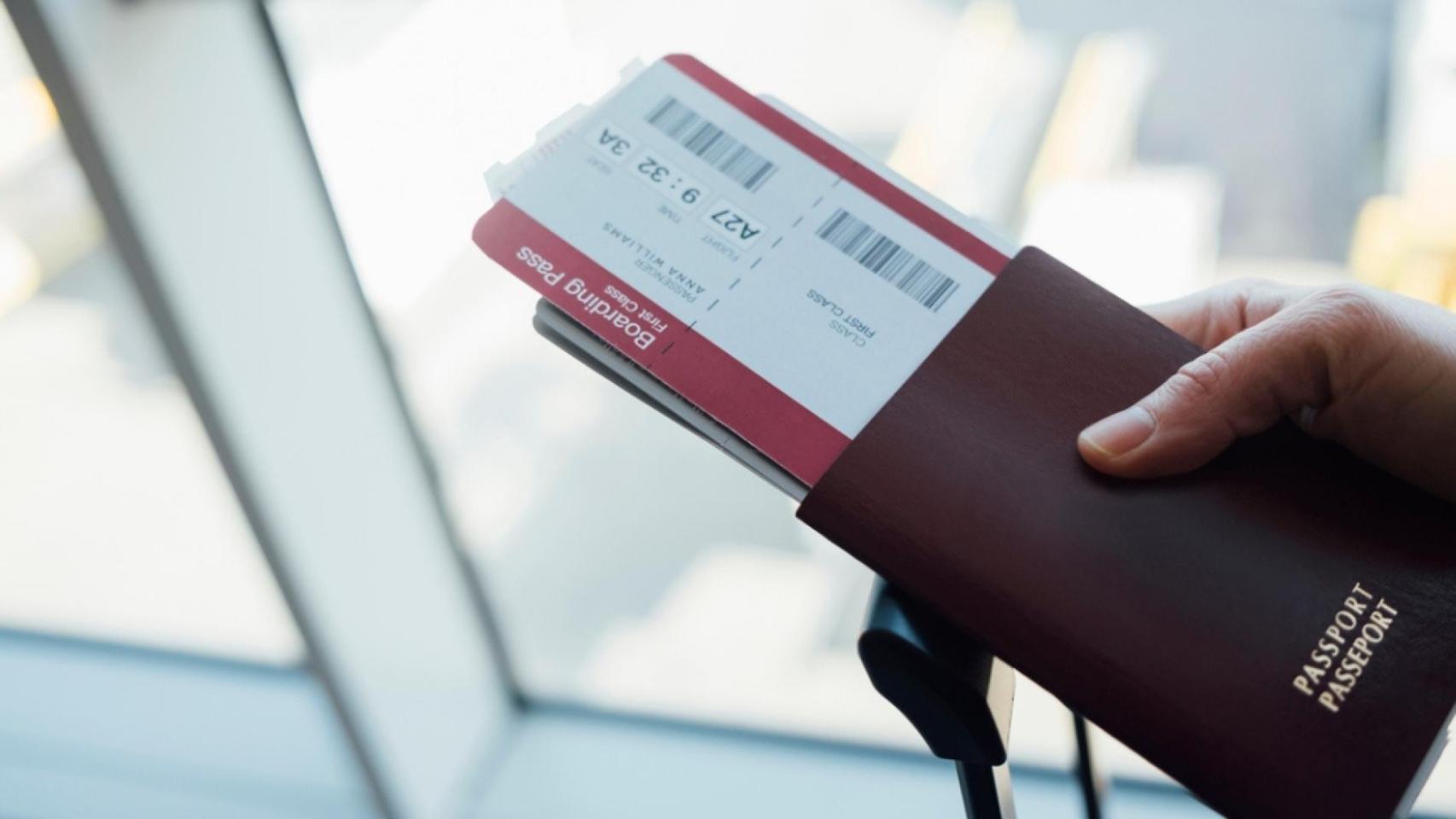 Imagen de unos billetes de avión